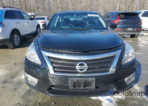 2015 Nissan Altima 2.5 z USA, uszkodzony, nr VIN 1N4AL3AP7FN910710
